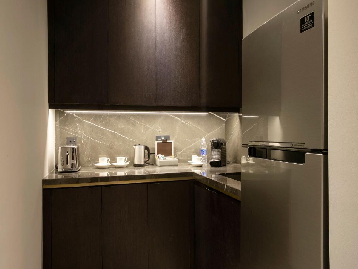 阿尔寇特购物中心凯悦酒店 科威特 外观 照片 A kitchen in a hotel room